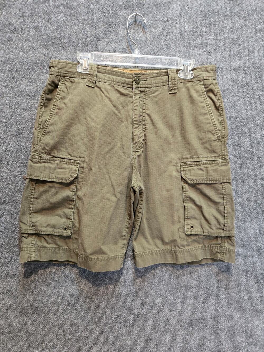 Clearwater Outfitters Men's Size 34 Olive Green Shorts 100% Cotton